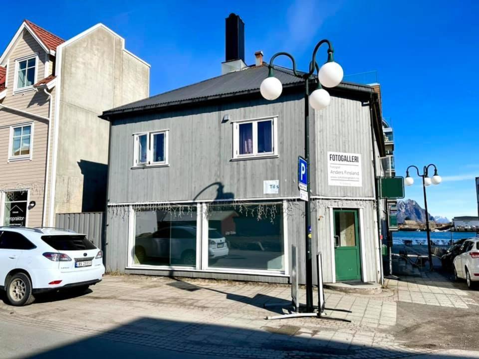 Romslig Leilighet Sentralt I Svolvaer Sentrum Esterno foto